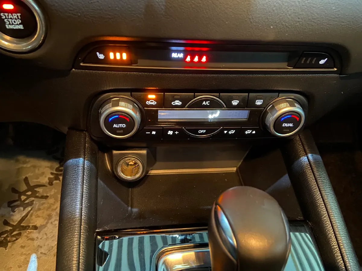 2022 MAXUS XinTu V90 2.0T 150HP L4 6AT,autocango,china used car exporter,china ev exporter,chinese used car exporter,chinese used ev exporter