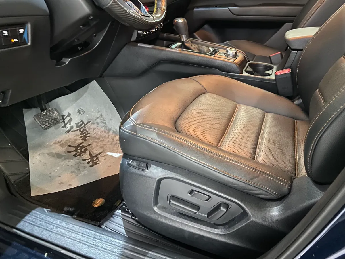 2022 MAXUS XinTu V90 2.0T 150HP L4 6AT,autocango,china used car exporter,china ev exporter,chinese used car exporter,chinese used ev exporter