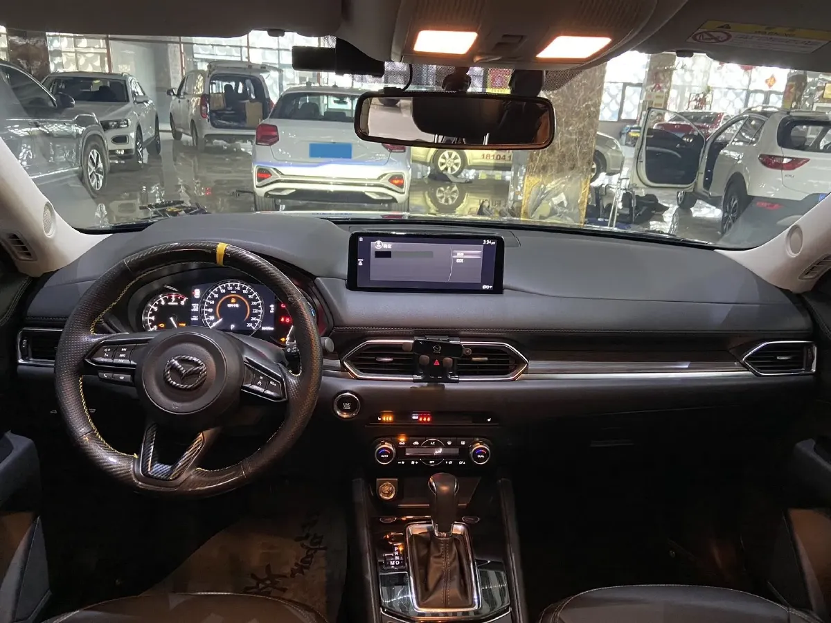 2022 MAXUS XinTu V90 2.0T 150HP L4 6AT,autocango,china used car exporter,china ev exporter,chinese used car exporter,chinese used ev exporter