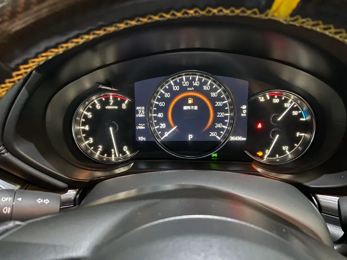 2022 MAXUS XinTu V90 2.0T 150HP L4 6AT,autocango,china used car exporter,china ev exporter,chinese used car exporter,chinese used ev exporter