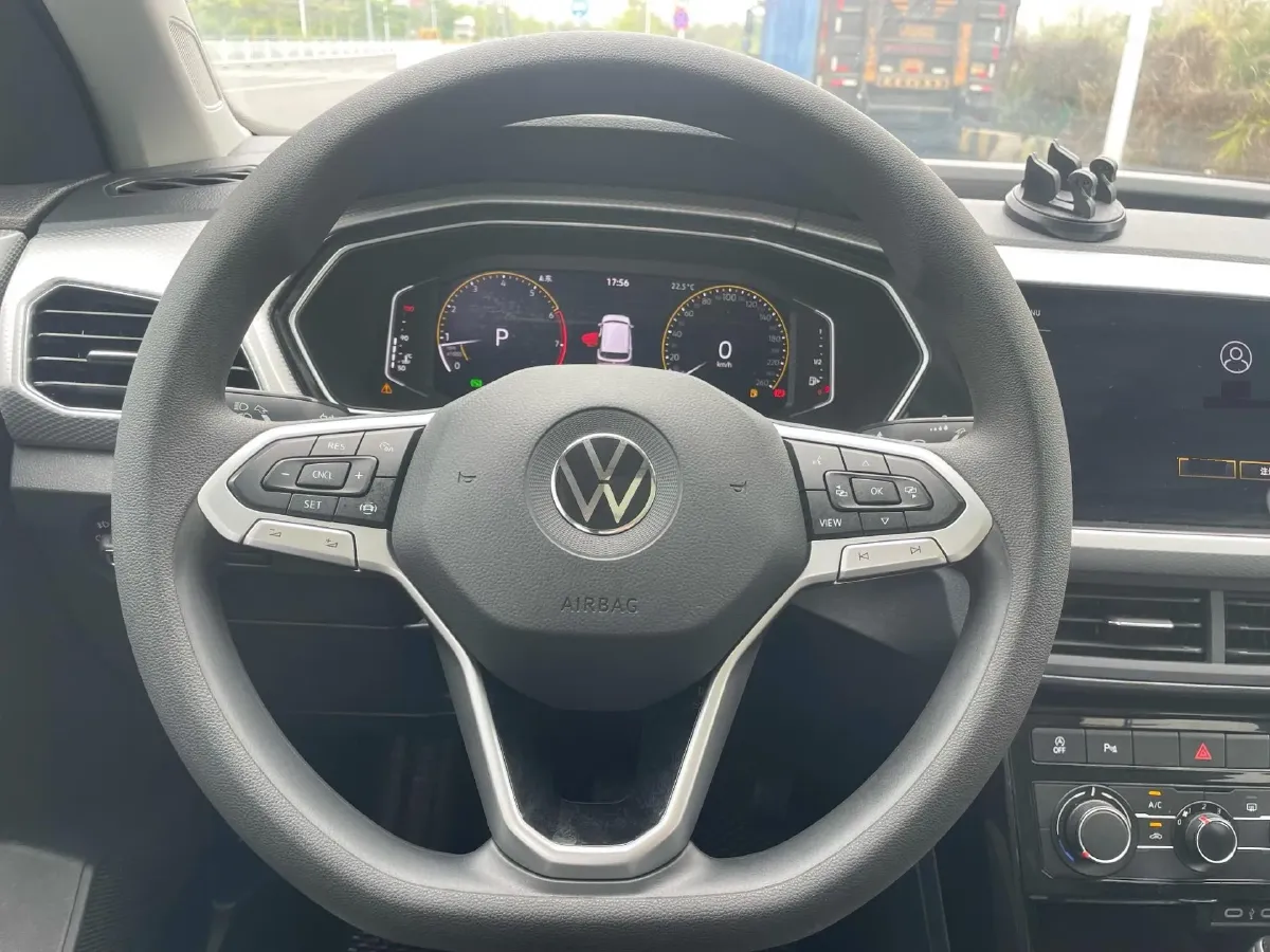 2023 Volkswagen Tacqua 1.2T 116HP L4 7DCT,autocango,china used car exporter,china ev exporter,chinese used car exporter,chinese used ev exporter