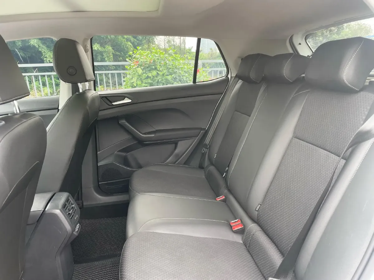 2023 Volkswagen Tacqua 1.2T 116HP L4 7DCT,autocango,china used car exporter,china ev exporter,chinese used car exporter,chinese used ev exporter