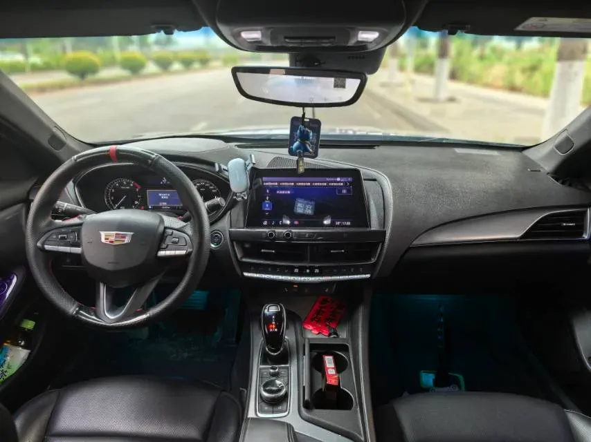 2020 Cadillac CT5 2.0T 237HP L4 10AT,autocango,china used car exporter,china ev exporter,chinese used car exporter,chinese used ev exporter