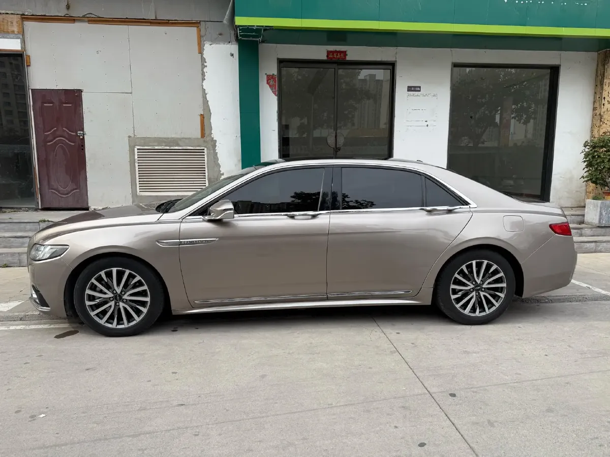 2019 Lincoln Continental 2.0T 261HP L4 6AT,autocango,china used car exporter,china ev exporter,chinese used car exporter,chinese used ev exporter