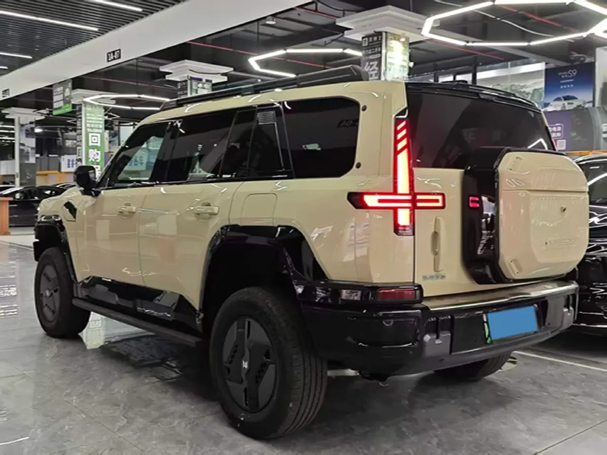 2026 M Hero 917 REEV 197HP 2AT REEV,autocango,china used car exporter,china ev exporter,chinese used car exporter,chinese used ev exporter