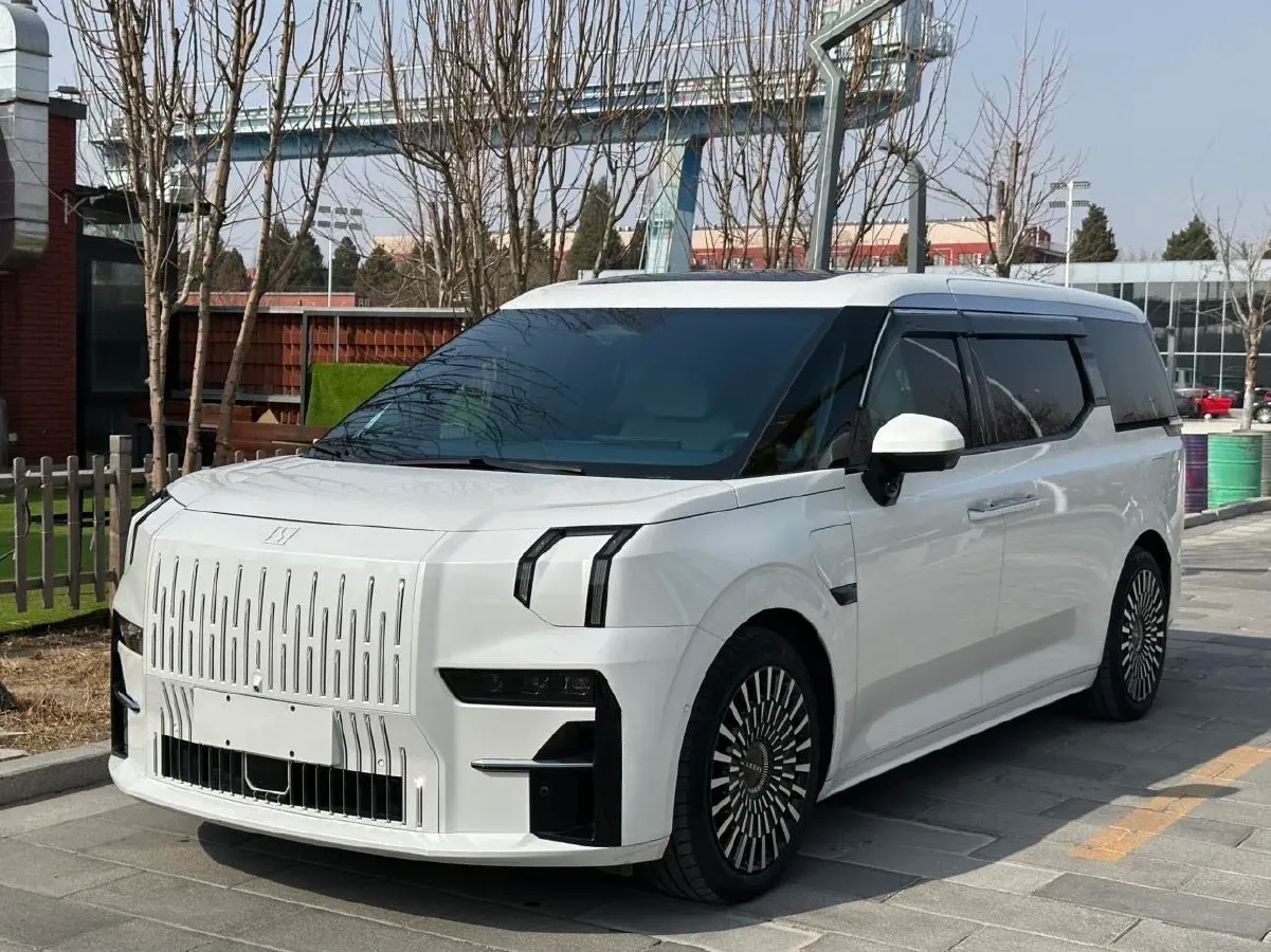 2022 Zeekr 009 BEV 116KWH,autocango,china used car exporter,china ev exporter,chinese used car exporter,chinese used ev exporter