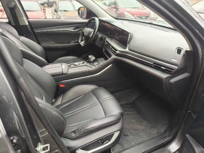 2022 ChangAn CS75 Plus 1.5T 178HP L4 6AT,autocango,china used car exporter,china ev exporter,chinese used car exporter,chinese used ev exporter