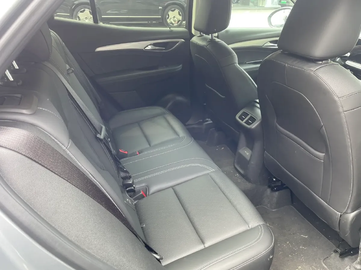 2025 Buick EnvisionS 1.5T 211HP L4 9AT,autocango,china used car exporter,china ev exporter,chinese used car exporter,chinese used ev exporter