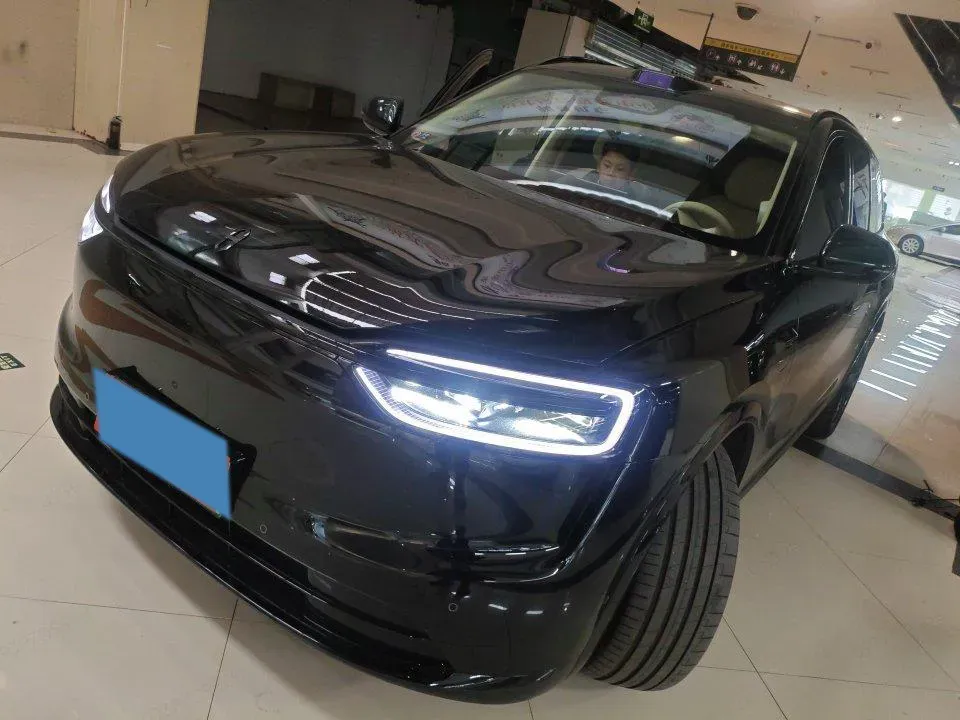 2026 AITO AITO M7 REEV 160HP REEV,autocango,china used car exporter,china ev exporter,chinese used car exporter,chinese used ev exporter