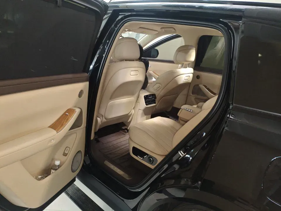 2026 AITO AITO M7 REEV 160HP REEV,autocango,china used car exporter,china ev exporter,chinese used car exporter,chinese used ev exporter