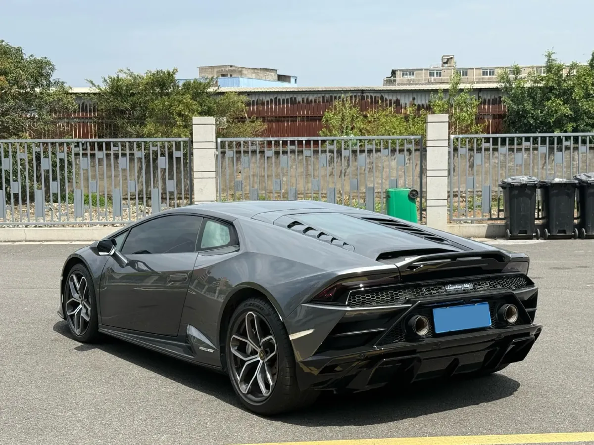 2020 Lamborghini Huracán 5.2L 611HP V10 7DCT,autocango,china used car exporter,china ev exporter,chinese used car exporter,chinese used ev exporter