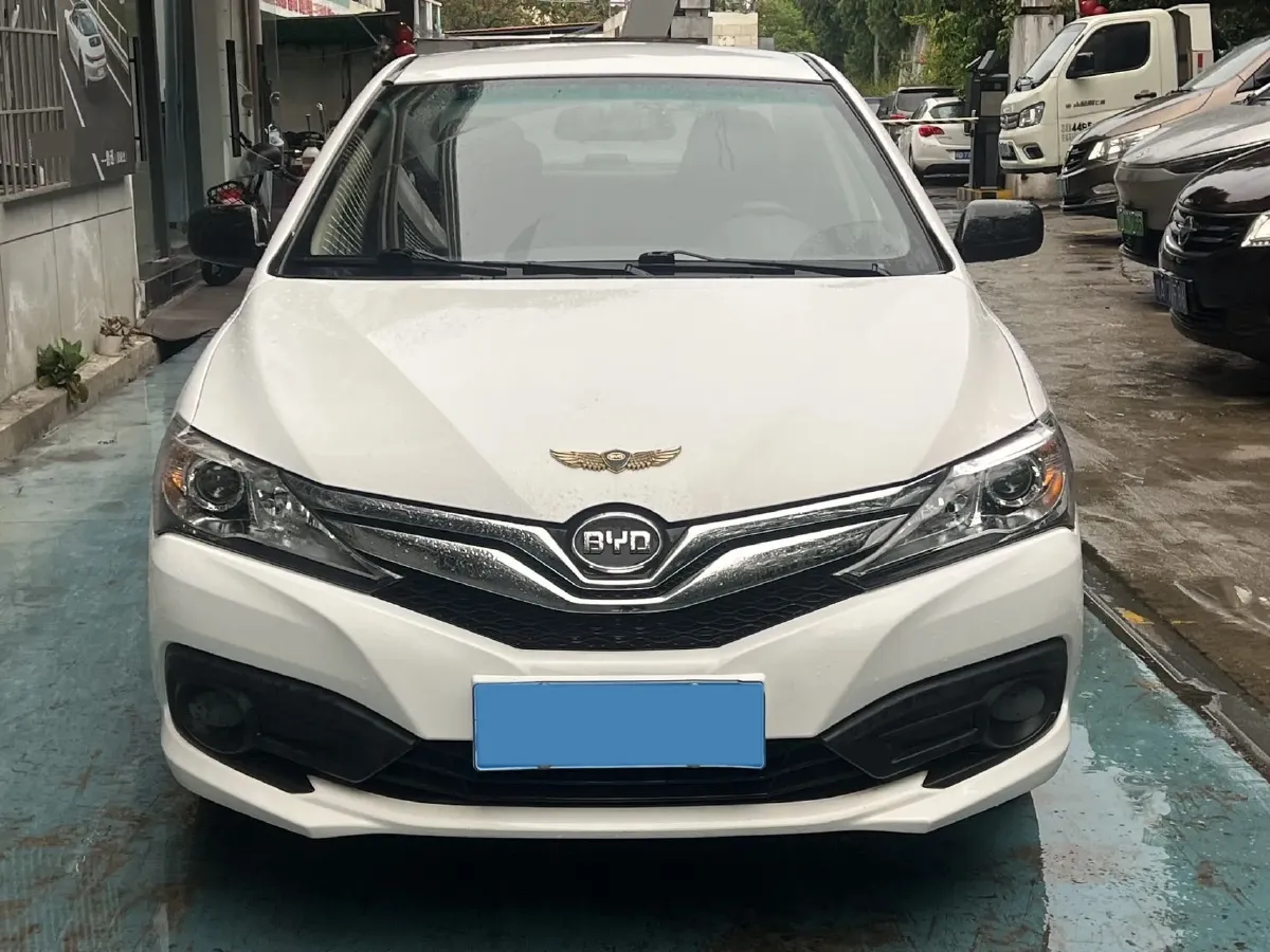 2020 BYD F3 1.5L 109HP L4 5MT,autocango,china used car exporter,china ev exporter,chinese used car exporter,chinese used ev exporter