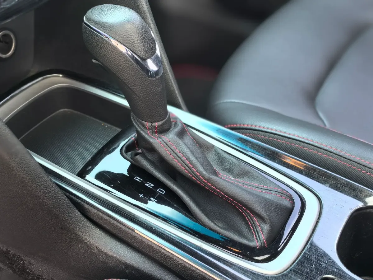 2020 Chevrolet Monza 1.3T 163HP L3 6AT,autocango,china used car exporter,china ev exporter,chinese used car exporter,chinese used ev exporter