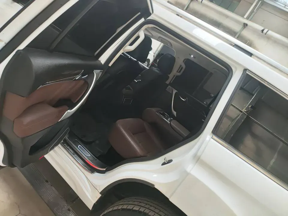 2017 Haval H9 2.0T 252HP L4 8AT,autocango,china used car exporter,china ev exporter,chinese used car exporter,chinese used ev exporter