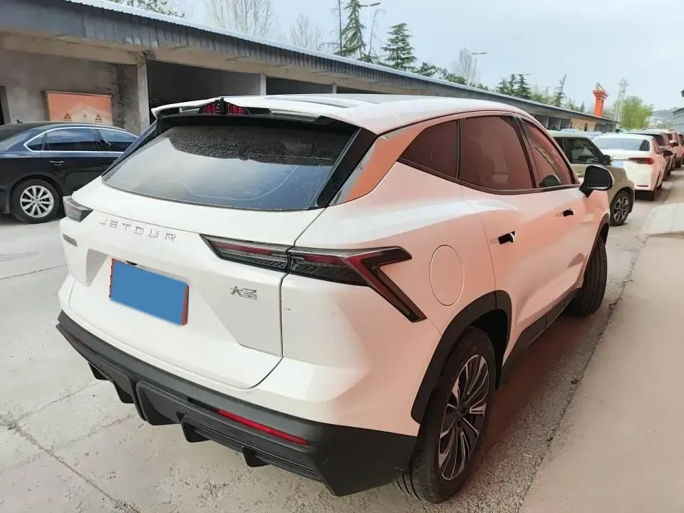2022 Jetour DASHING 1.6T 197HP L4 7DCT,autocango,china used car exporter,china ev exporter,chinese used car exporter,chinese used ev exporter
