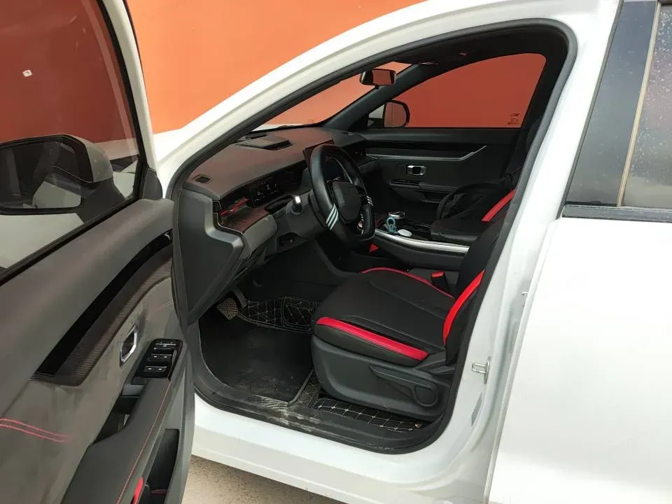 2022 Jetour DASHING 1.6T 197HP L4 7DCT,autocango,china used car exporter,china ev exporter,chinese used car exporter,chinese used ev exporter