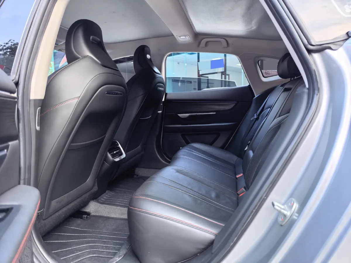 2021 Iveco OuSheng 3.0T 180HP L4 8AT,autocango,china used car exporter,china ev exporter,chinese used car exporter,chinese used ev exporter