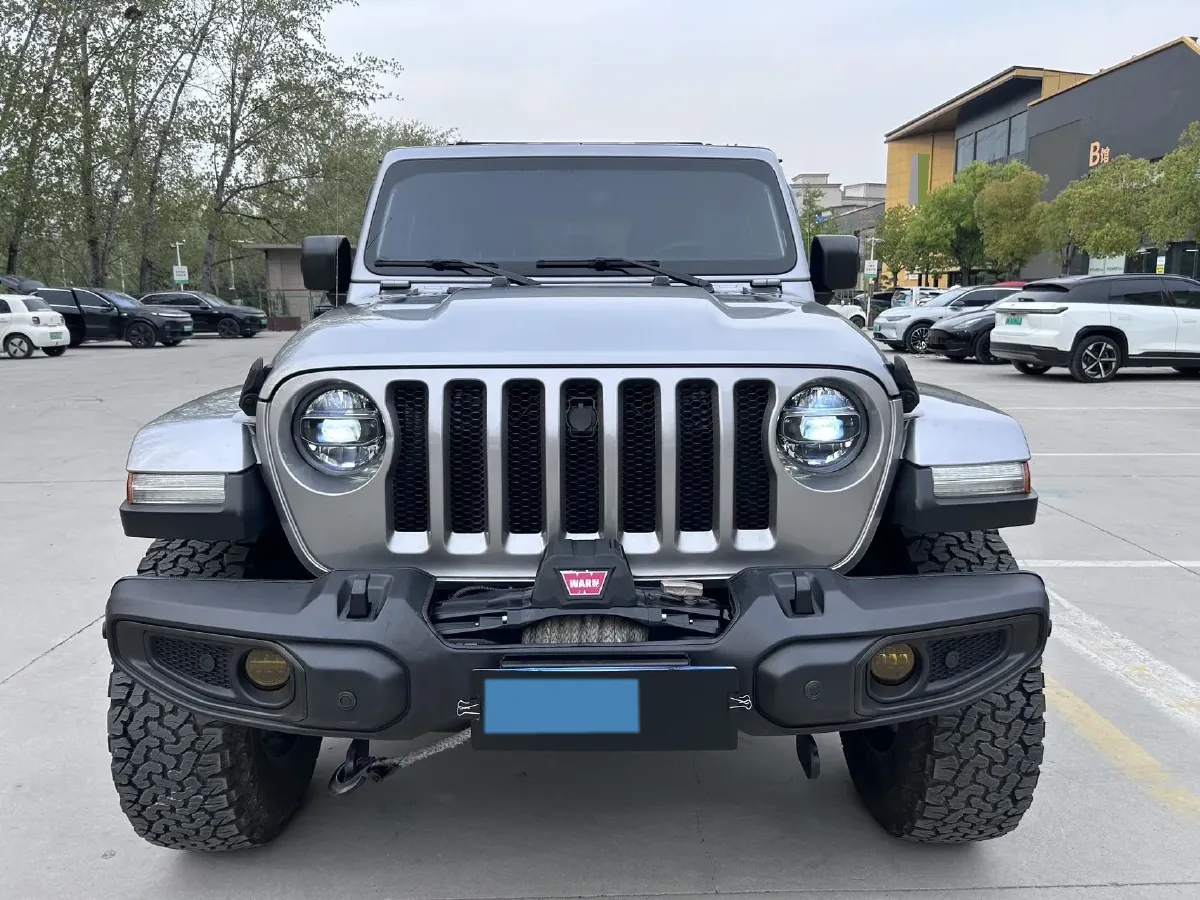 2021 Jeep Wrangler 2.0T 266HP L4 8AT,autocango,china used car exporter,china ev exporter,chinese used car exporter,chinese used ev exporter
