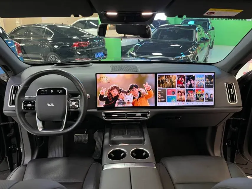2024 Li L6 Range Extended 154HP L4 REEV 36.8KWH,autocango,china used car exporter,china ev exporter,chinese used car exporter,chinese used ev exporter