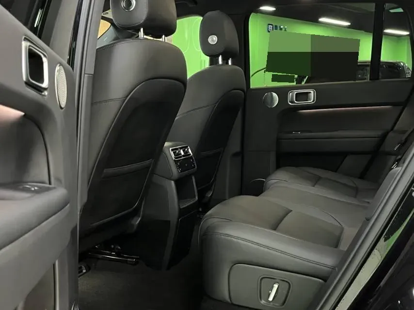 2024 Li L6 Range Extended 154HP L4 REEV 36.8KWH,autocango,china used car exporter,china ev exporter,chinese used car exporter,chinese used ev exporter