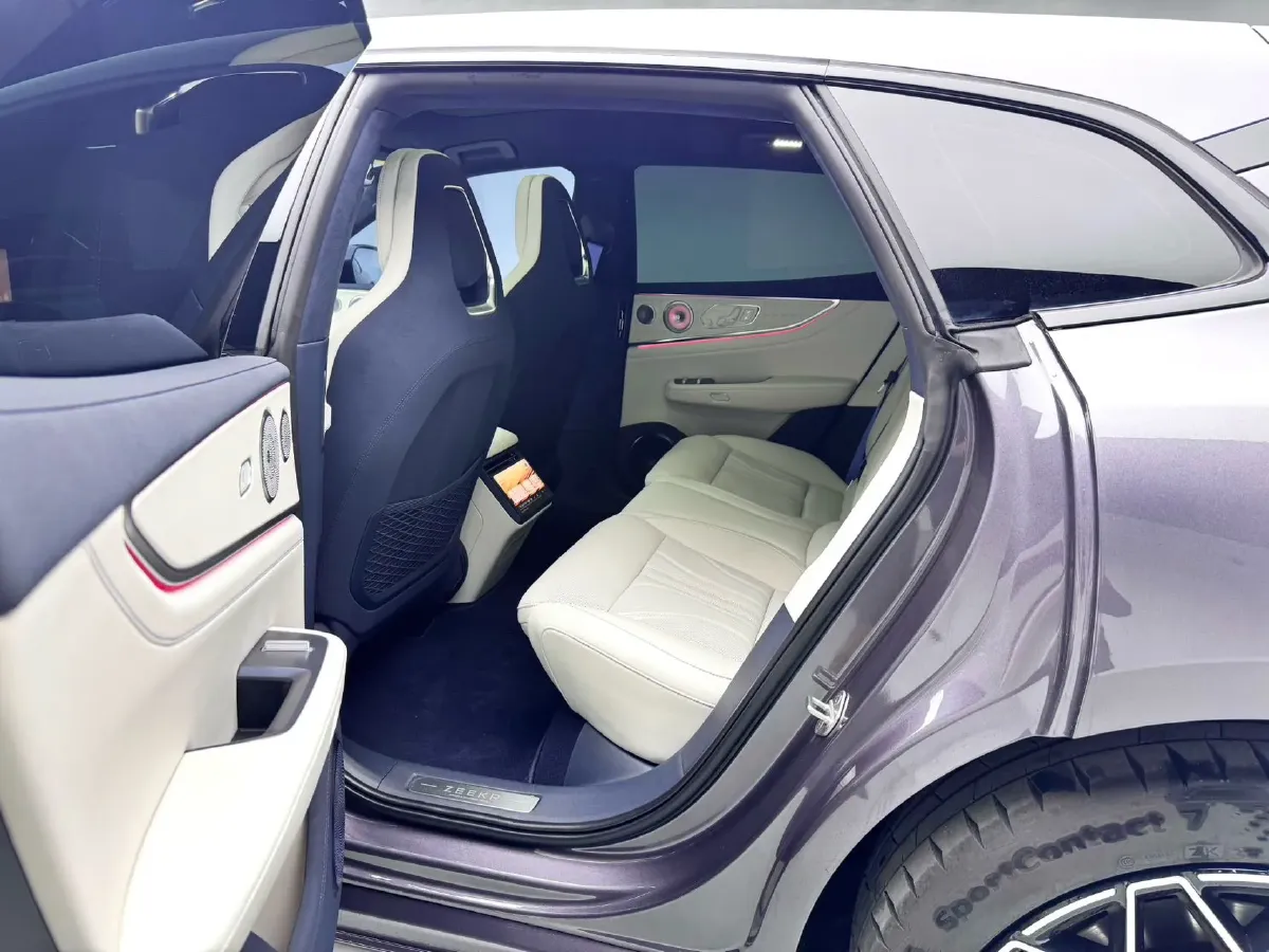 2026 Zeekr 001 BEV,autocango,china used car exporter,china ev exporter,chinese used car exporter,chinese used ev exporter