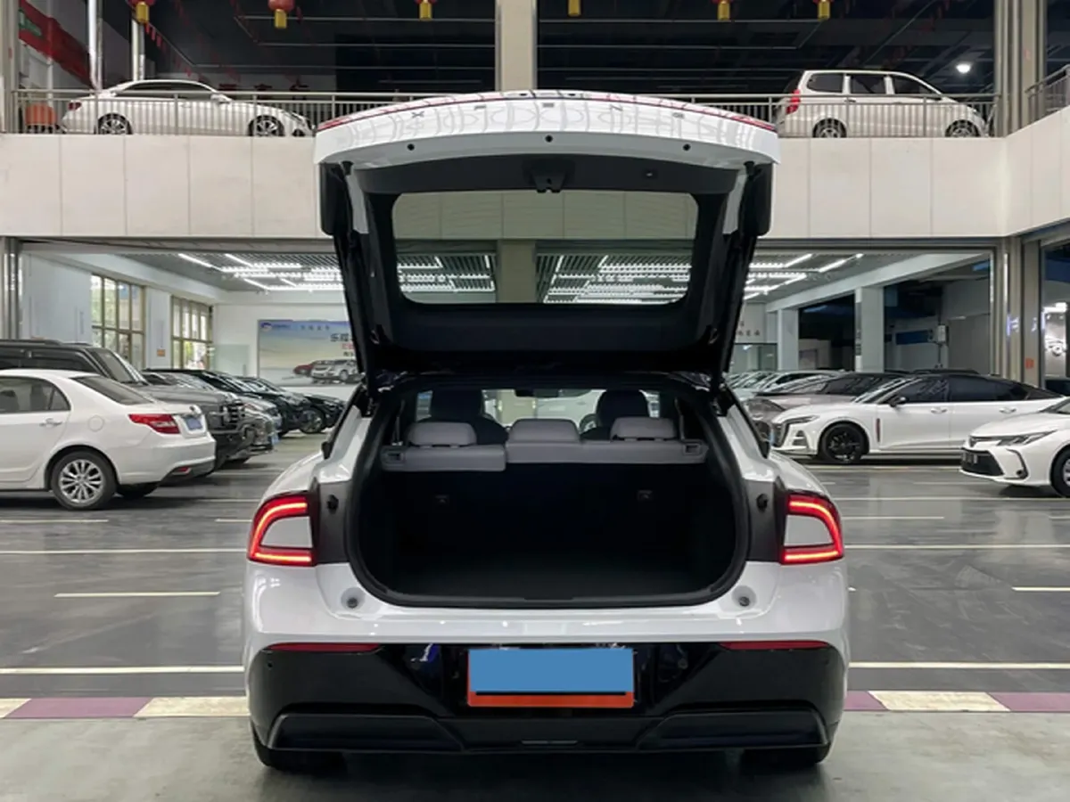 2024 Xpeng P7+ BEV 60.7KWH,autocango,china used car exporter,china ev exporter,chinese used car exporter,chinese used ev exporter