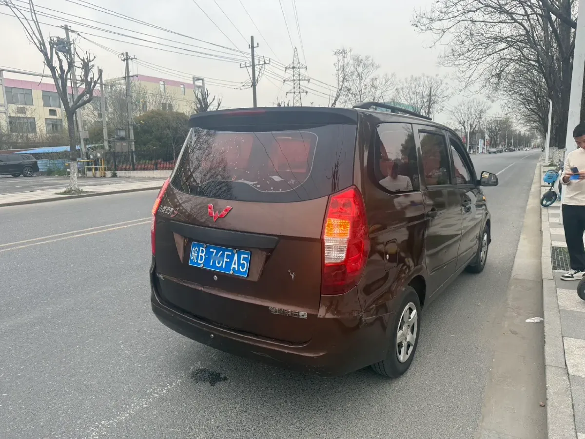 2018 WuLing HongGuang 1.2L 82HP L4 5MT,autocango,china used car exporter,china ev exporter,chinese used car exporter,chinese used ev exporter