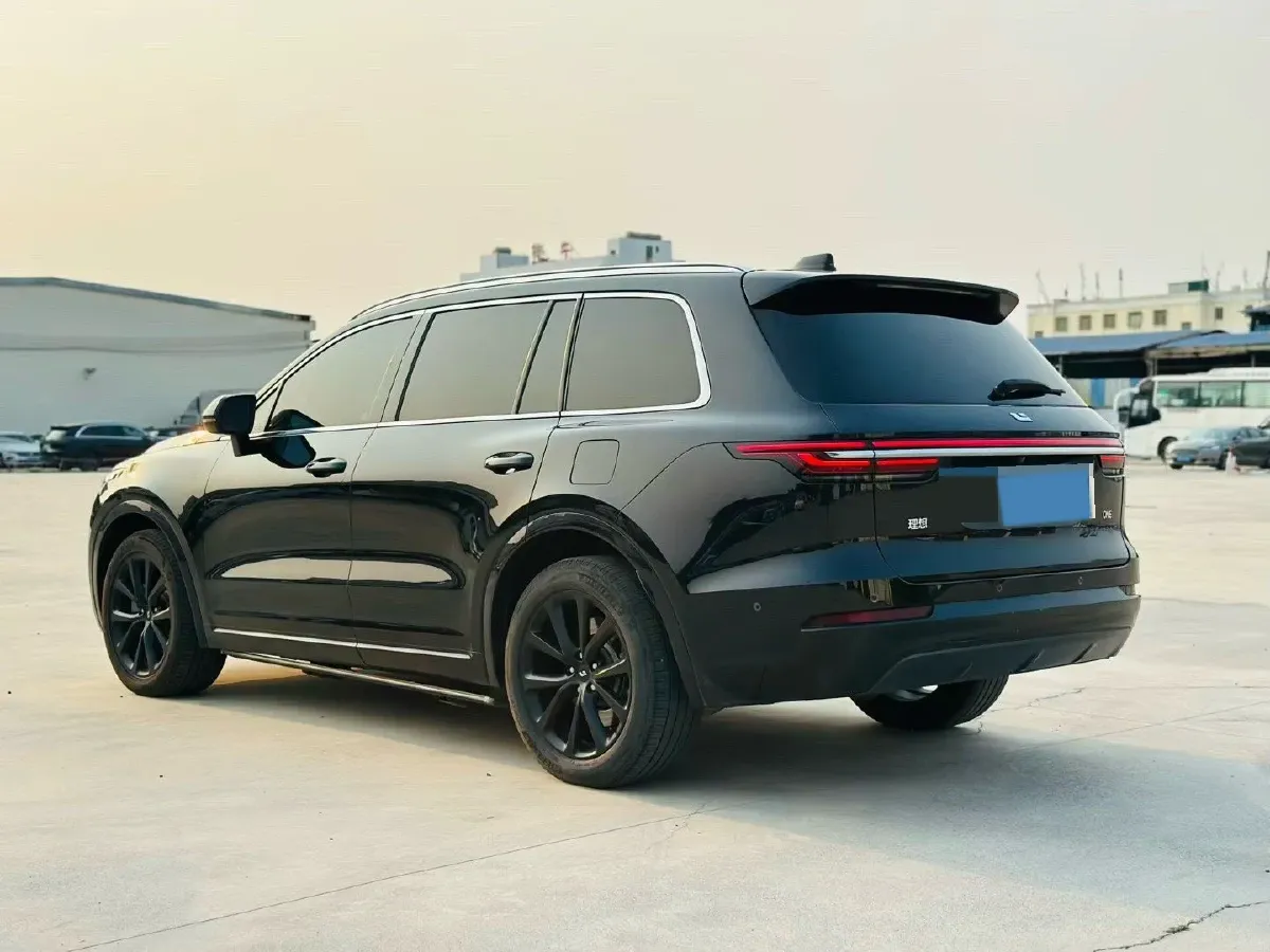 2021 Li ONE Range Extended 131HP REEV 40.5KWH,autocango,china used car exporter,china ev exporter,chinese used car exporter,chinese used ev exporter