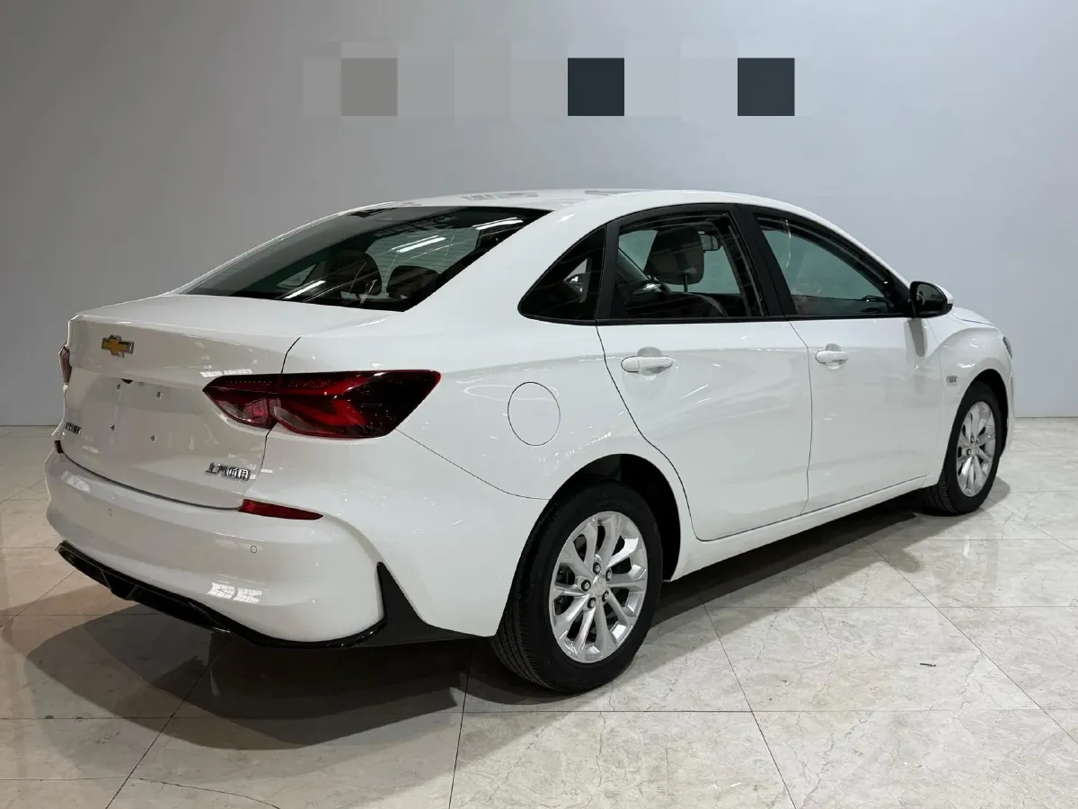 2023 Chevrolet Monza 1.5L 113HP L4 6DCT,autocango,china used car exporter,china ev exporter,chinese used car exporter,chinese used ev exporter