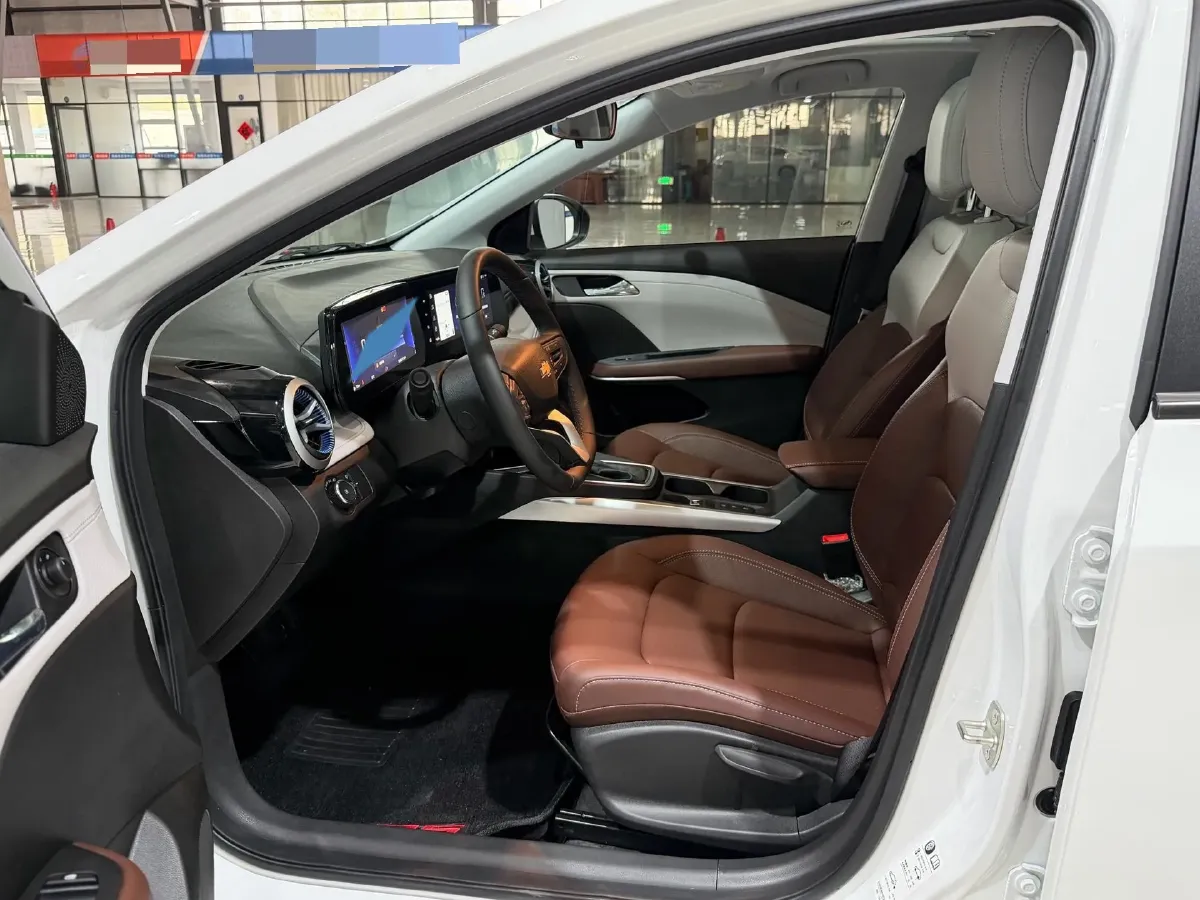 2023 Chevrolet Monza 1.5L 113HP L4 6DCT,autocango,china used car exporter,china ev exporter,chinese used car exporter,chinese used ev exporter