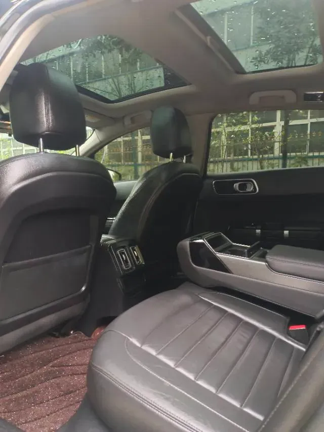 2018 Citroen C6 1.6T 167HP L4 6AT,autocango,china used car exporter,china ev exporter,chinese used car exporter,chinese used ev exporter