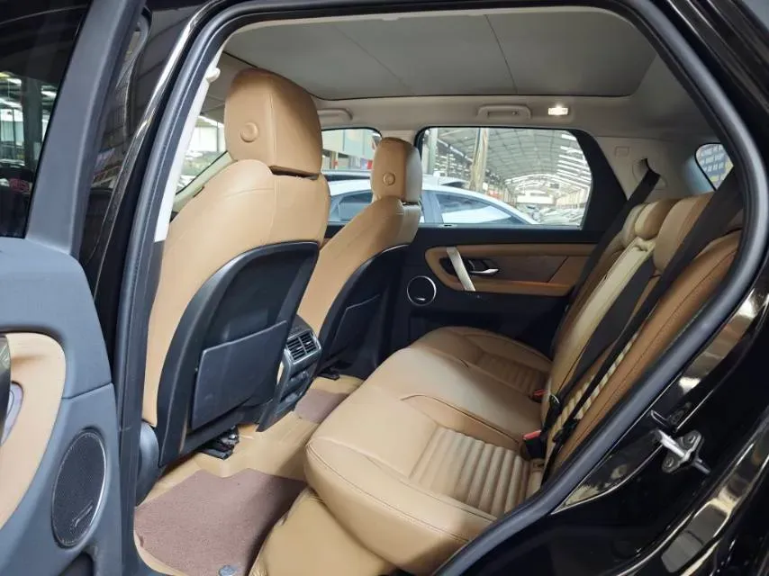 2024 Land Rover Discovery Sport 2.0T 249HP L4 9AT,autocango,china used car exporter,china ev exporter,chinese used car exporter,chinese used ev exporter