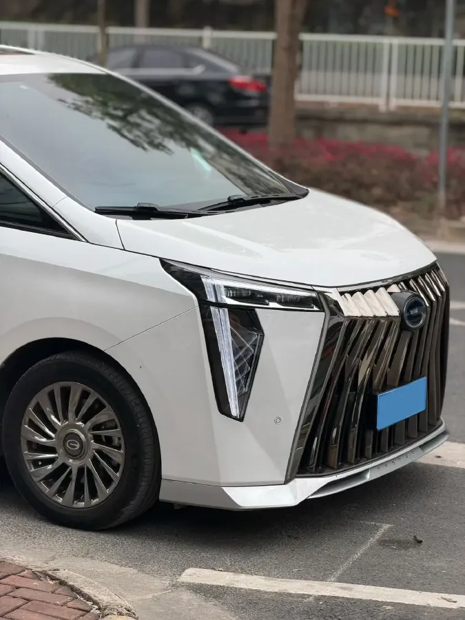 2023 GAC Trumpchi M8 2.0T 190HP L4 E-CVT Hybrid,autocango,china used car exporter,china ev exporter,chinese used car exporter,chinese used ev exporter