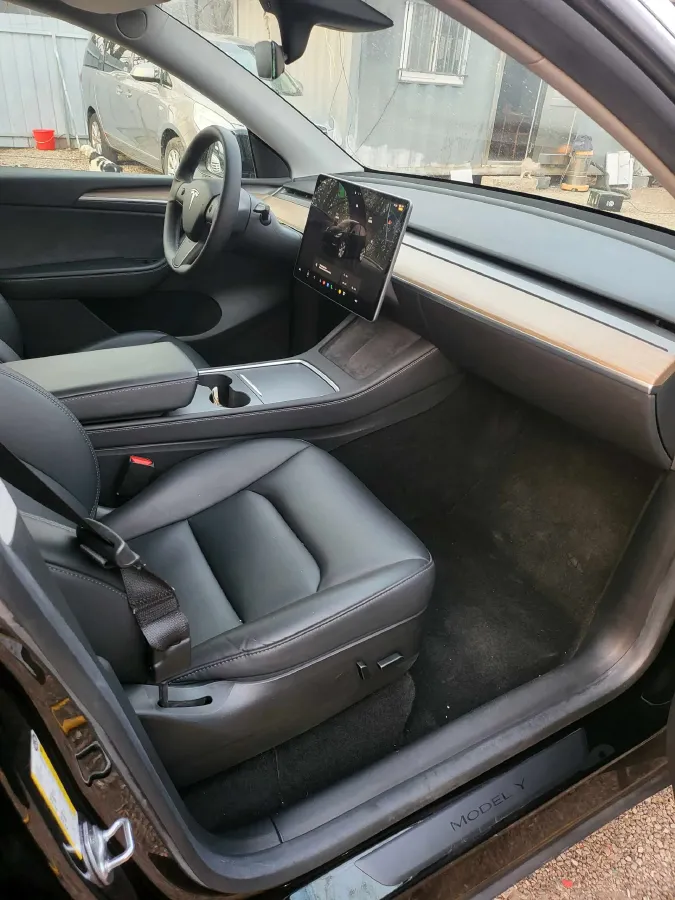 2022 Tesla Model Y BEV 60KWH,autocango,china used car exporter,china ev exporter,chinese used car exporter,chinese used ev exporter