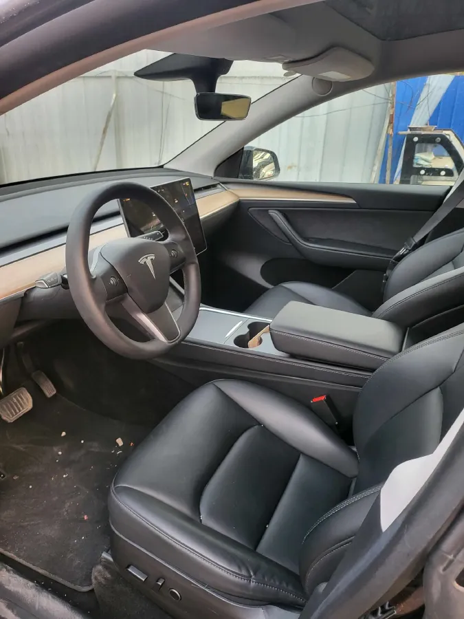 2022 Tesla Model Y BEV 60KWH,autocango,china used car exporter,china ev exporter,chinese used car exporter,chinese used ev exporter