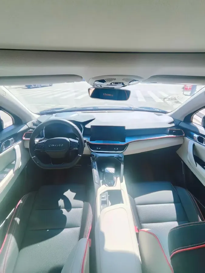 2020 LYNK&CO 06 1.5T 177HP L3 7DCT,autocango,china used car exporter,china ev exporter,chinese used car exporter,chinese used ev exporter