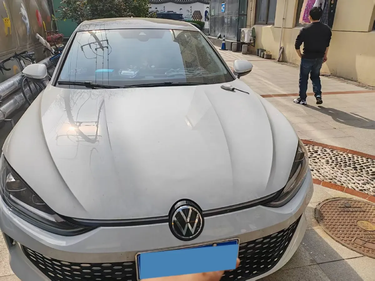 2024 Volkswagen Lamando 1.4T 150HP L4 7DCT,autocango,china used car exporter,china ev exporter,chinese used car exporter,chinese used ev exporter