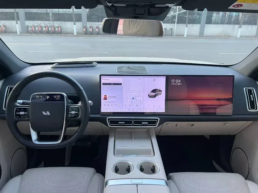 2024 Li L6 Range Extended 154HP L4 REEV 36.8KWH,autocango,china used car exporter,china ev exporter,chinese used car exporter,chinese used ev exporter