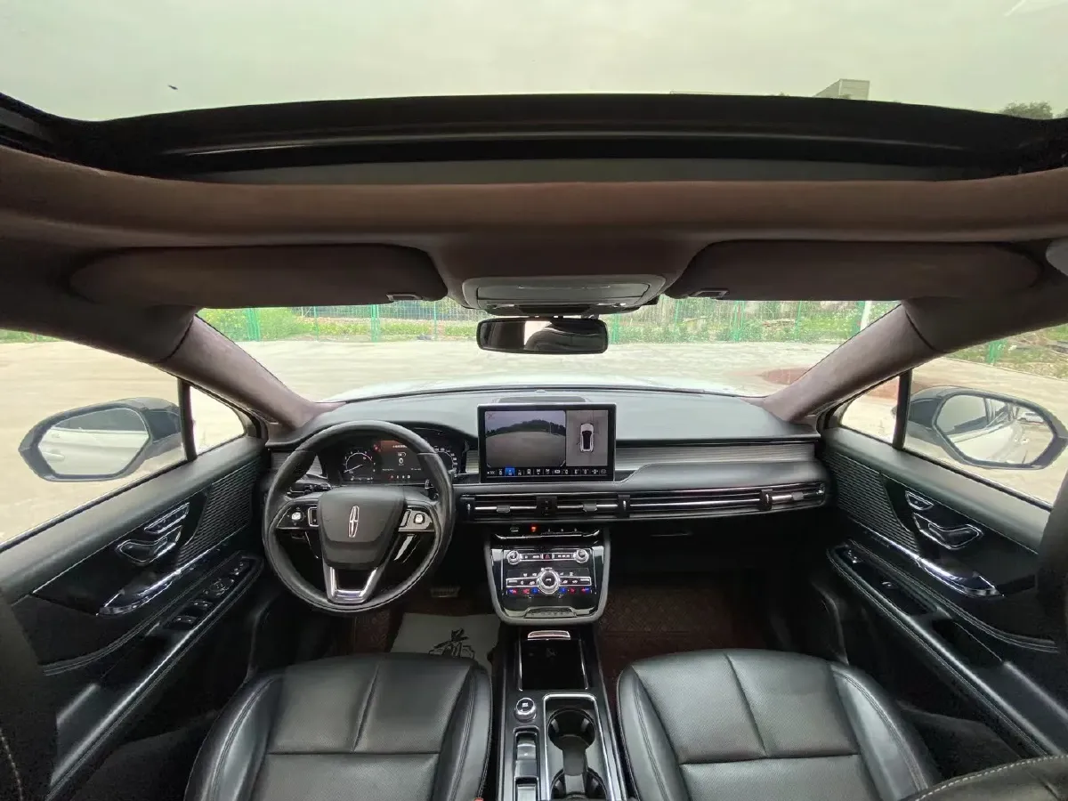 2021 Lincoln Corsair 2.0T 245HP L4 8AT,autocango,china used car exporter,china ev exporter,chinese used car exporter,chinese used ev exporter