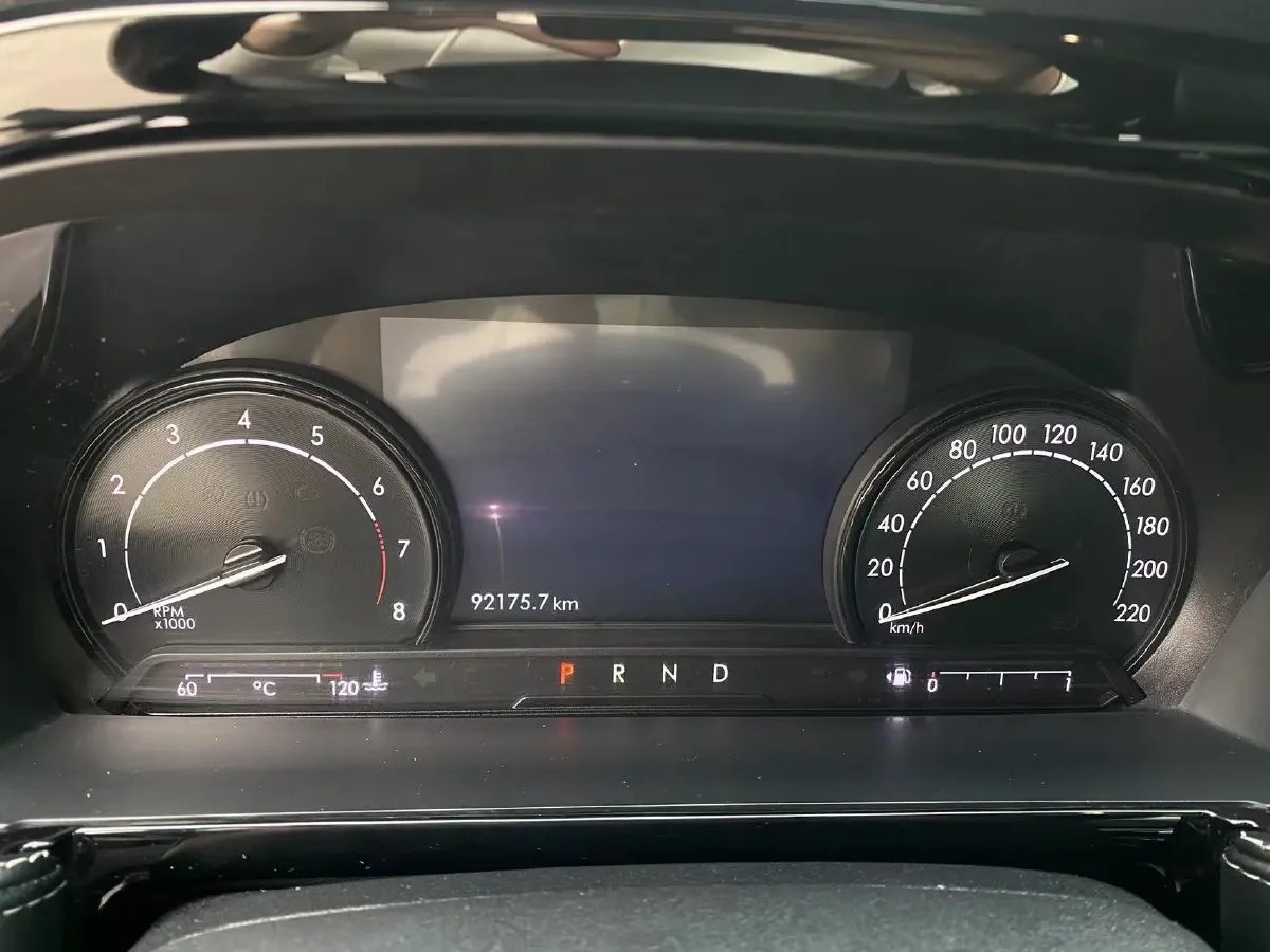 2021 Lincoln Corsair 2.0T 245HP L4 8AT,autocango,china used car exporter,china ev exporter,chinese used car exporter,chinese used ev exporter