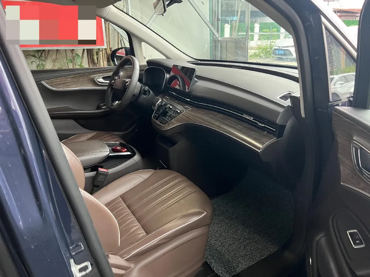 2022 Roewe iMAX8 BEV 90KWH,autocango,china used car exporter,china ev exporter,chinese used car exporter,chinese used ev exporter