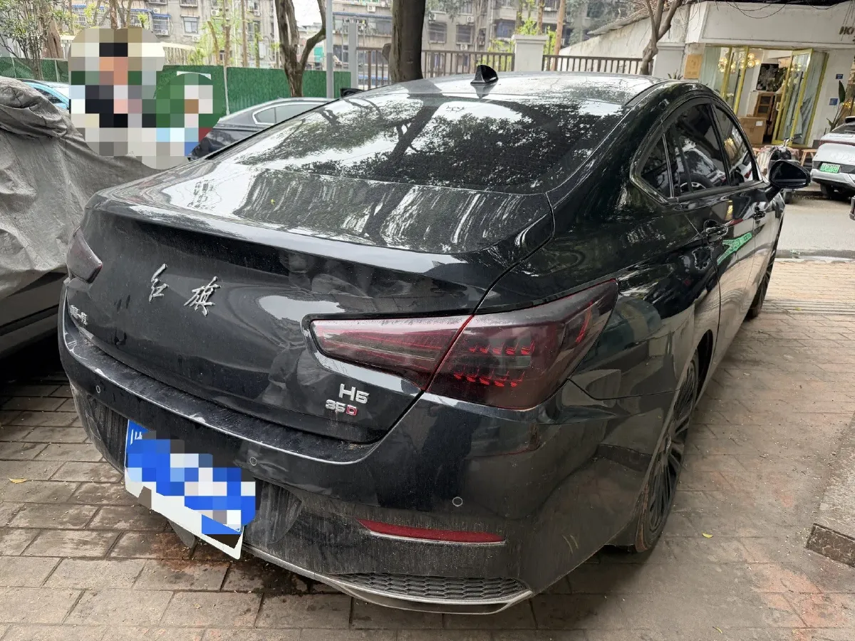 2020 HongQi H5 1.8T 197HP L4 6AT,autocango,china used car exporter,china ev exporter,chinese used car exporter,chinese used ev exporter