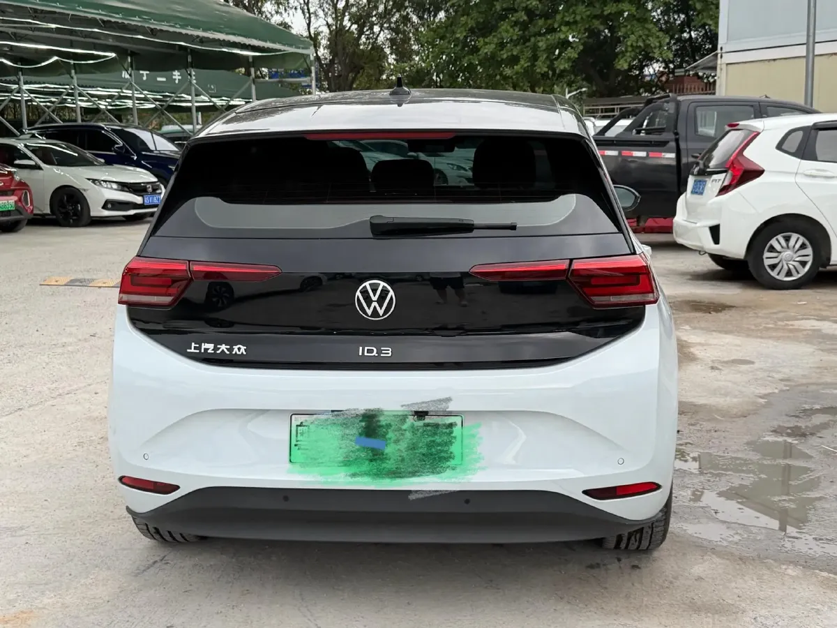 2023 Volkswagen ID.3 BEV 52.8KWH,autocango,china used car exporter,china ev exporter,chinese used car exporter,chinese used ev exporter