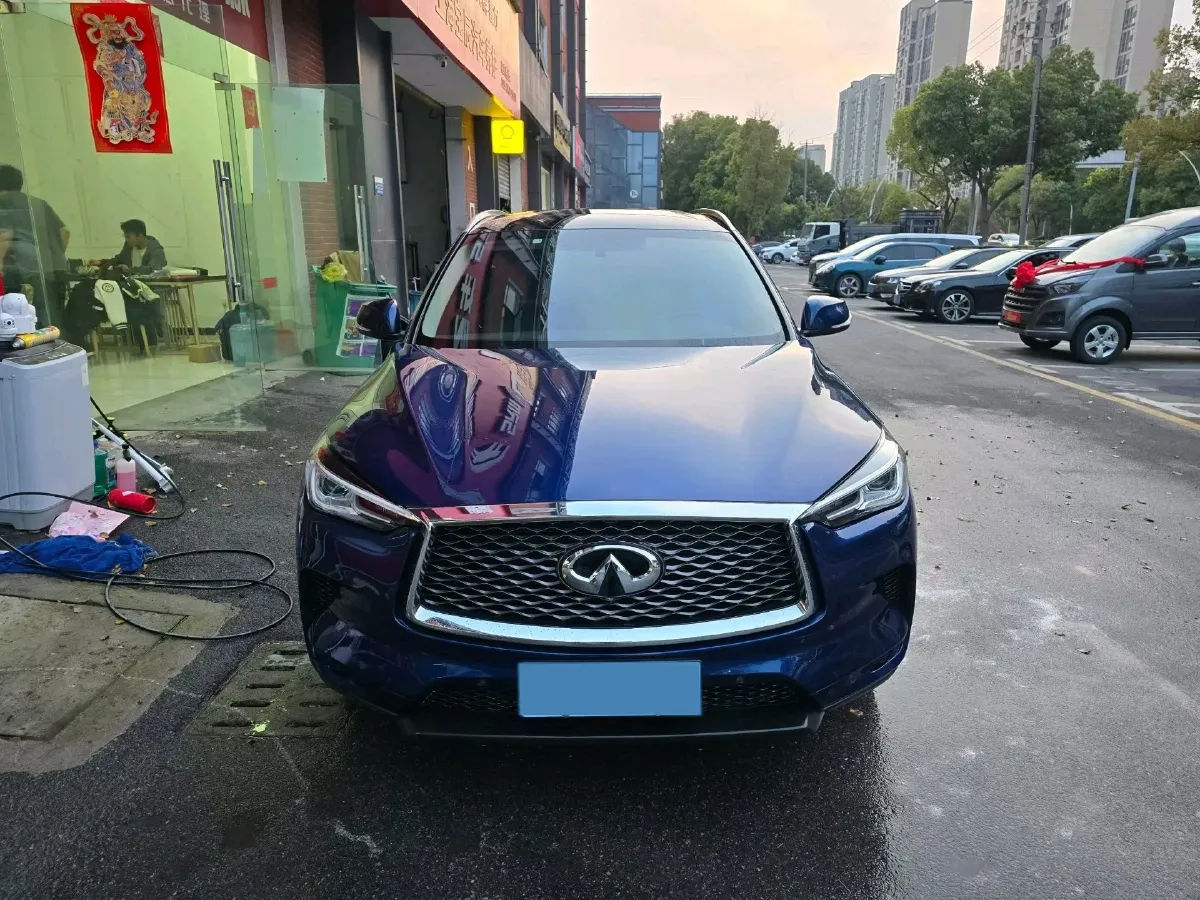 2020 Infiniti QX50 2.0T 245HP L4 CVT,autocango,china used car exporter,china ev exporter,chinese used car exporter,chinese used ev exporter