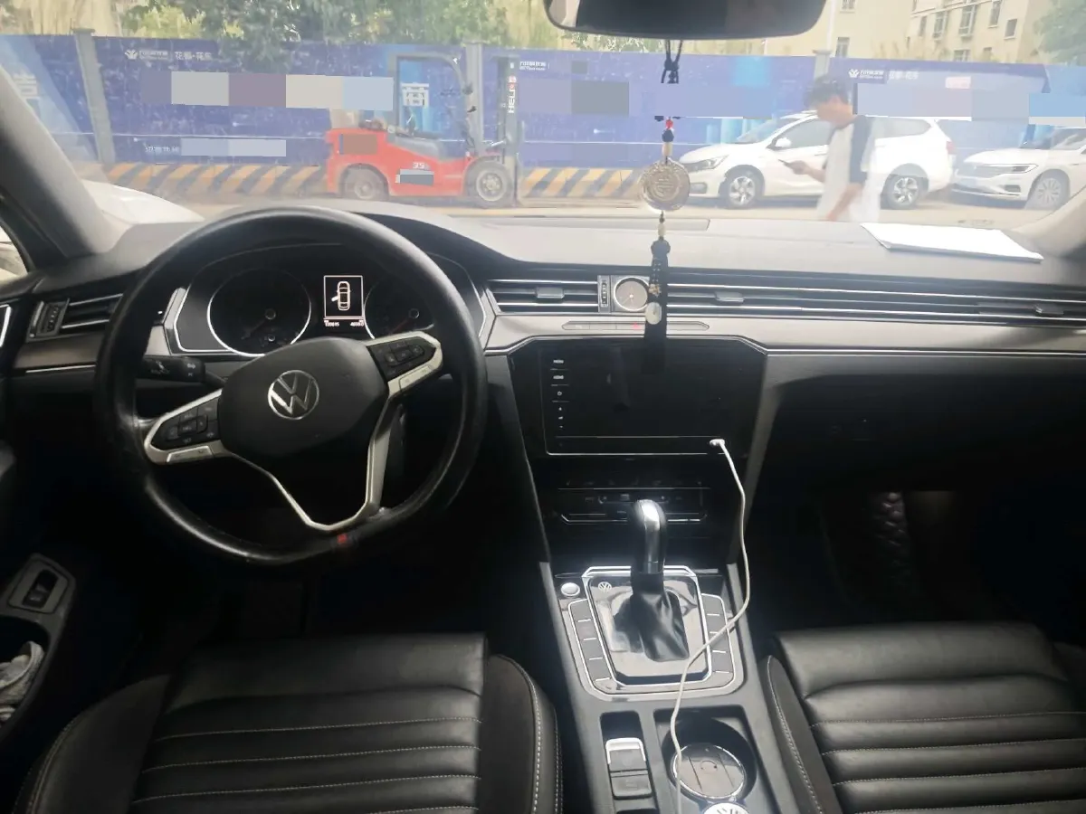 2020 Volkswagen Magotan 2.0T 186HP L4 7DCT,autocango,china used car exporter,china ev exporter,chinese used car exporter,chinese used ev exporter