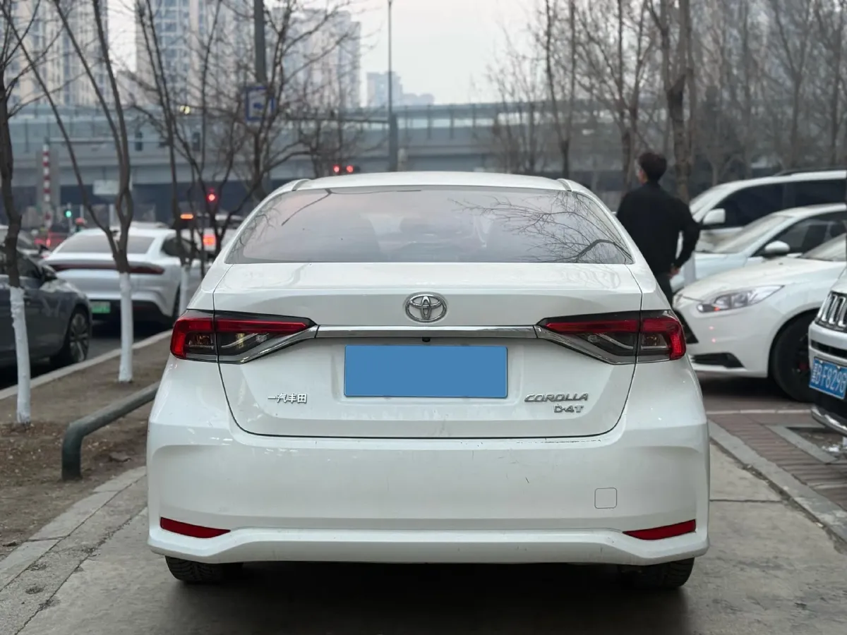 2021 Toyota Corolla 1.2T 116HP L4 CVT,autocango,china used car exporter,china ev exporter,chinese used car exporter,chinese used ev exporter