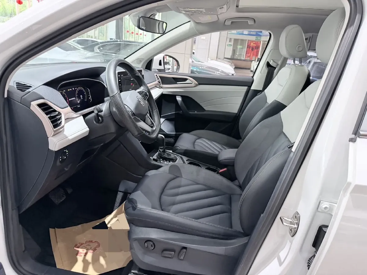 2023 Volkswagen Tharu 1.5T 160HP L4 7DCT,autocango,china used car exporter,china ev exporter,chinese used car exporter,chinese used ev exporter