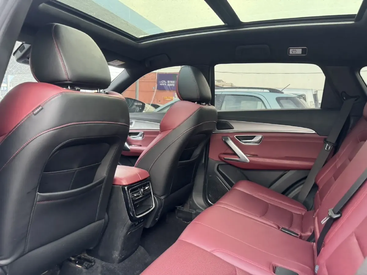 2021 Jetour X70 Plus 1.6T 197HP L4 7DCT,autocango,china used car exporter,china ev exporter,chinese used car exporter,chinese used ev exporter