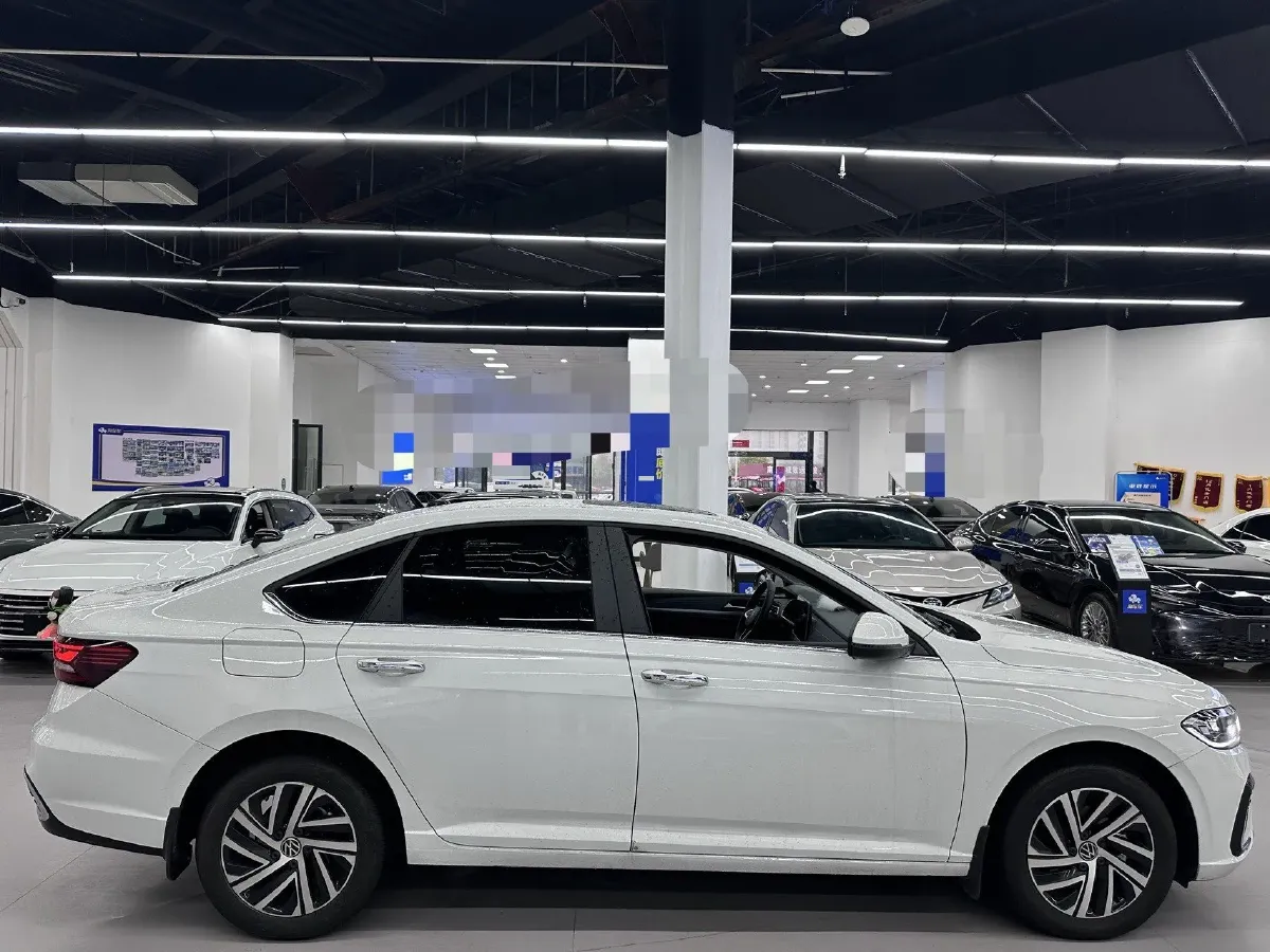 2024 Volkswagen Lavida 1.5L 110HP L4 6AT,autocango,china used car exporter,china ev exporter,chinese used car exporter,chinese used ev exporter