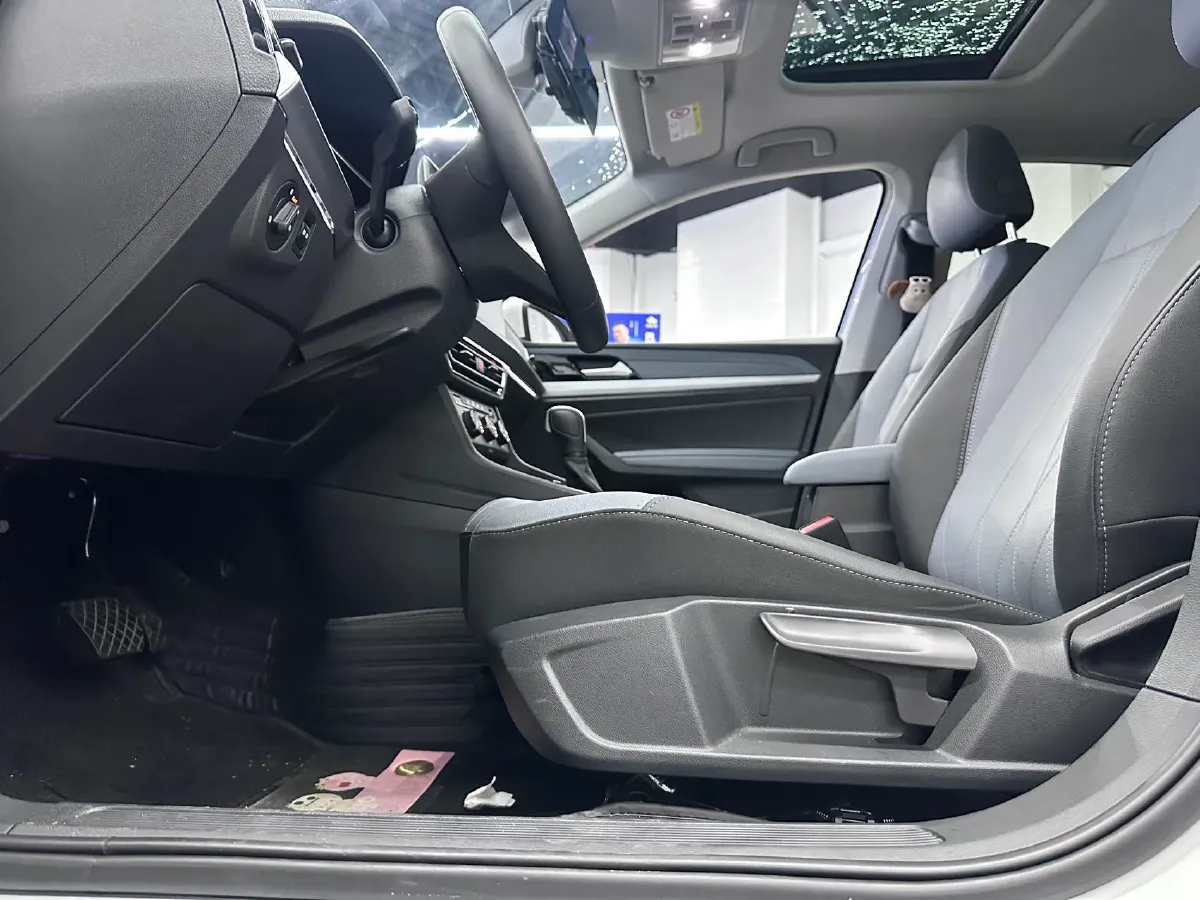 2024 Volkswagen Lavida 1.5L 110HP L4 6AT,autocango,china used car exporter,china ev exporter,chinese used car exporter,chinese used ev exporter